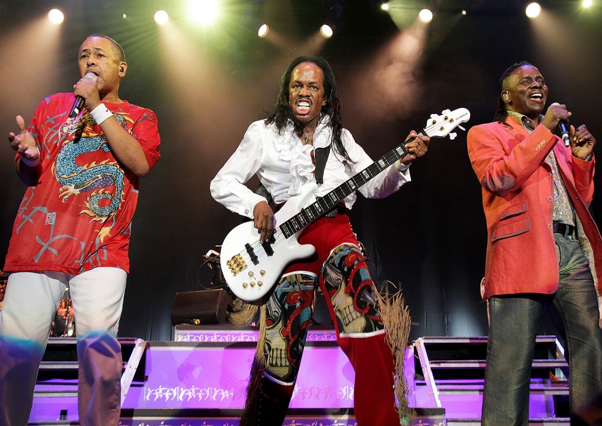 Earth Wind & Fire, pic by Sakura Zilla