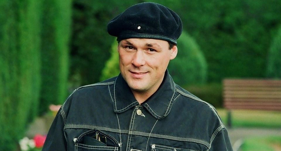 Billy Mackenzie in 1994 (Photo Credit: Gilbert Blecken)