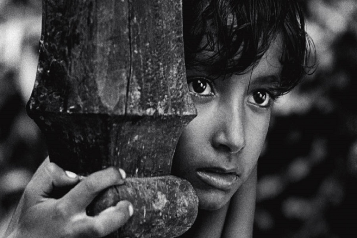 Subir Banerjjee in Satyajit Ray's Pather Panchali (Credit: BFI Facebook page)