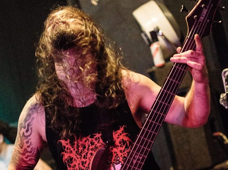 Joe Mortimer in full bass flow with Crepitation
