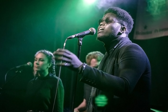 Xam Volo
