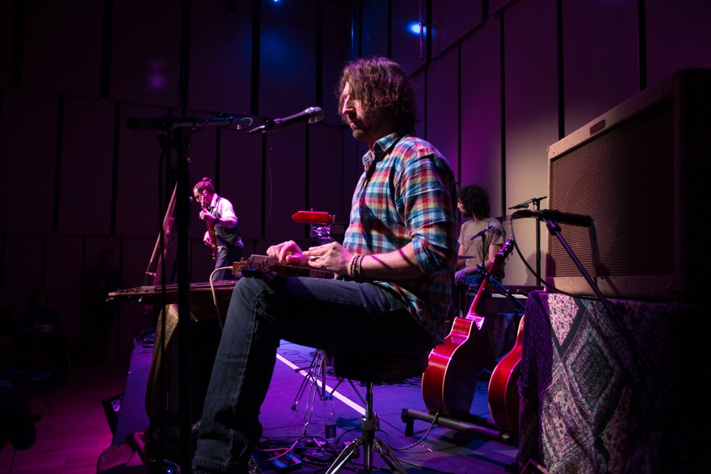 Wille_and_the_Bandits_Philharmonic_Goodbody-2