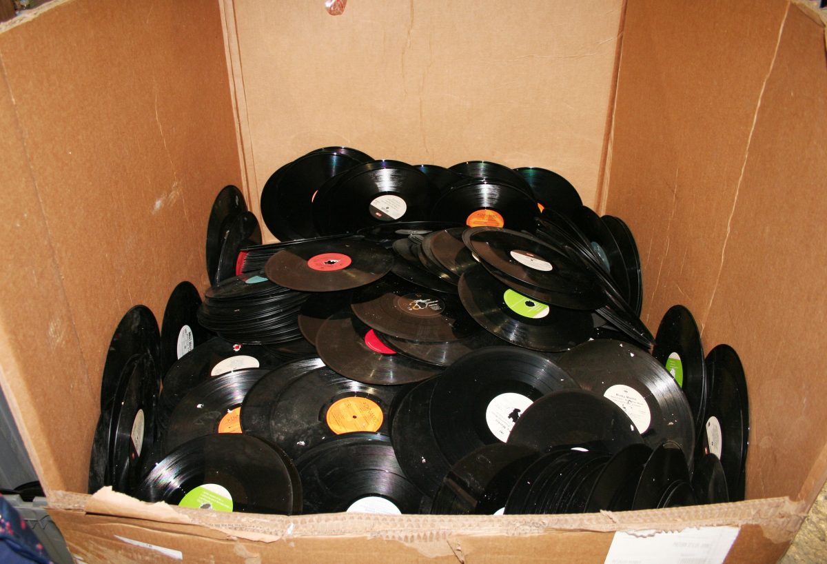 RecordBin-2218