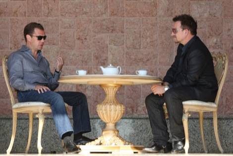 RUSSIA Bono 3_275.jpg
