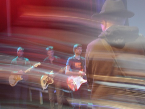 rhysbackthreeguitarists.jpg