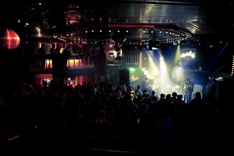 Clinic live at FestEVOL distance shot.jpg