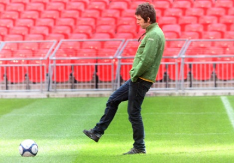 oasis-football-noel-gallagher-burscough.jpg