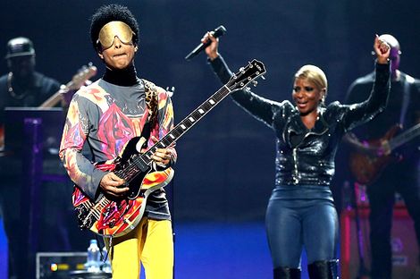 prince-mary-j-blige-2012-iheartradio-music-festival.jpg