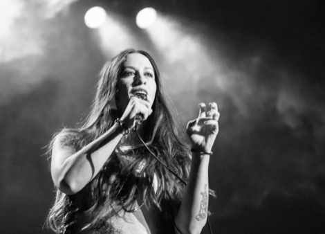 alanis-morrisette-liverpool-live-review-echo.jpg