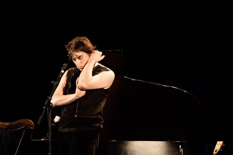 Patrick-Wolf-Epstein-Theatre-Everisland-Liverpool-review-vocal.jpg