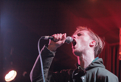 eagulls-mello-mello-live-9.jpg