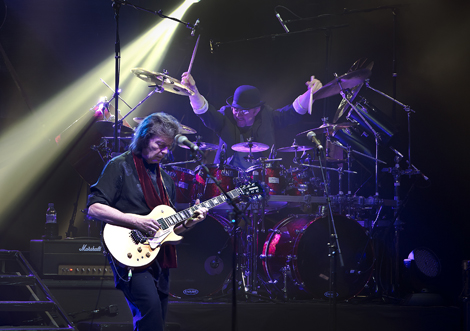 steve-hackett-genesis-revisited-liverpool-philharmonic-hall-review-tickets.jpg