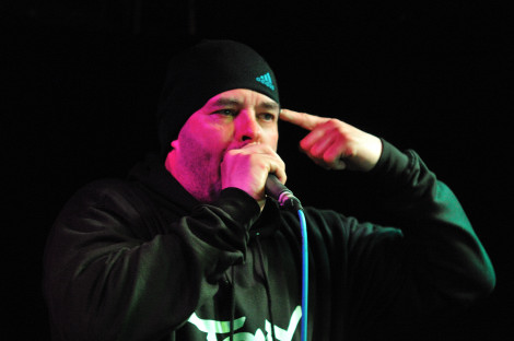 tony-broke-zanzibar-liverpool-gaz jones