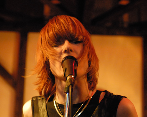 Dark Horses - Gaz Jones_01.jpg