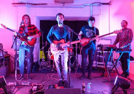 VEYU-live-review-Blade-Factory-liverpool.jpg