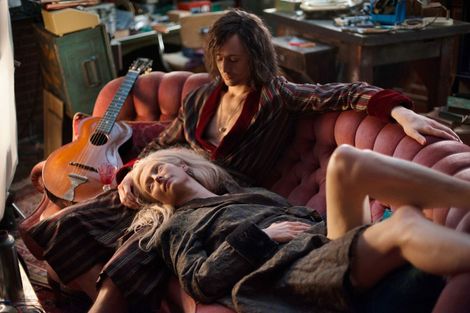 tom-hiddlestons-only-lovers-left-alive-international-trailer-and-clip.jpg