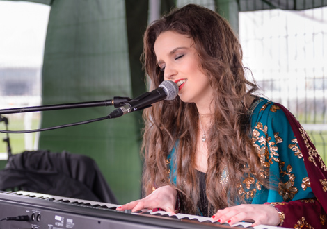 sophia ben-yousef live aintree