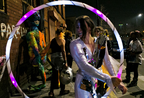 hula hoop alien at threshold