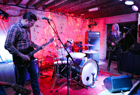 true widow 3 live review shipping forecast