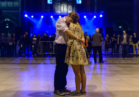 cathedral lovers dance