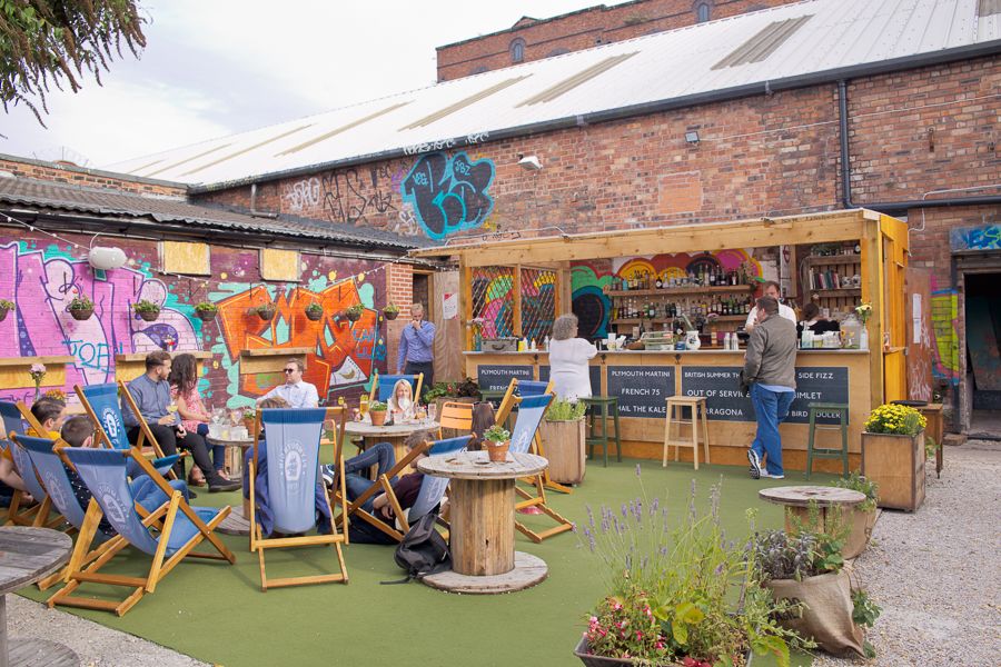Botanical Gin Garden