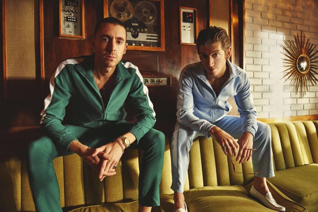 The Last Shadow Puppets: Miles Kane (left) and Alex Turner (right)