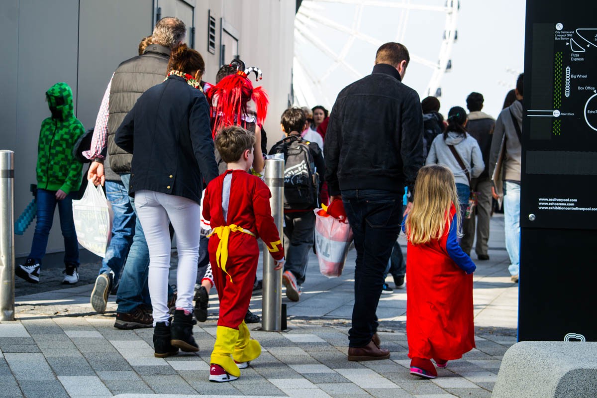 Families are the heroes of Comic Con