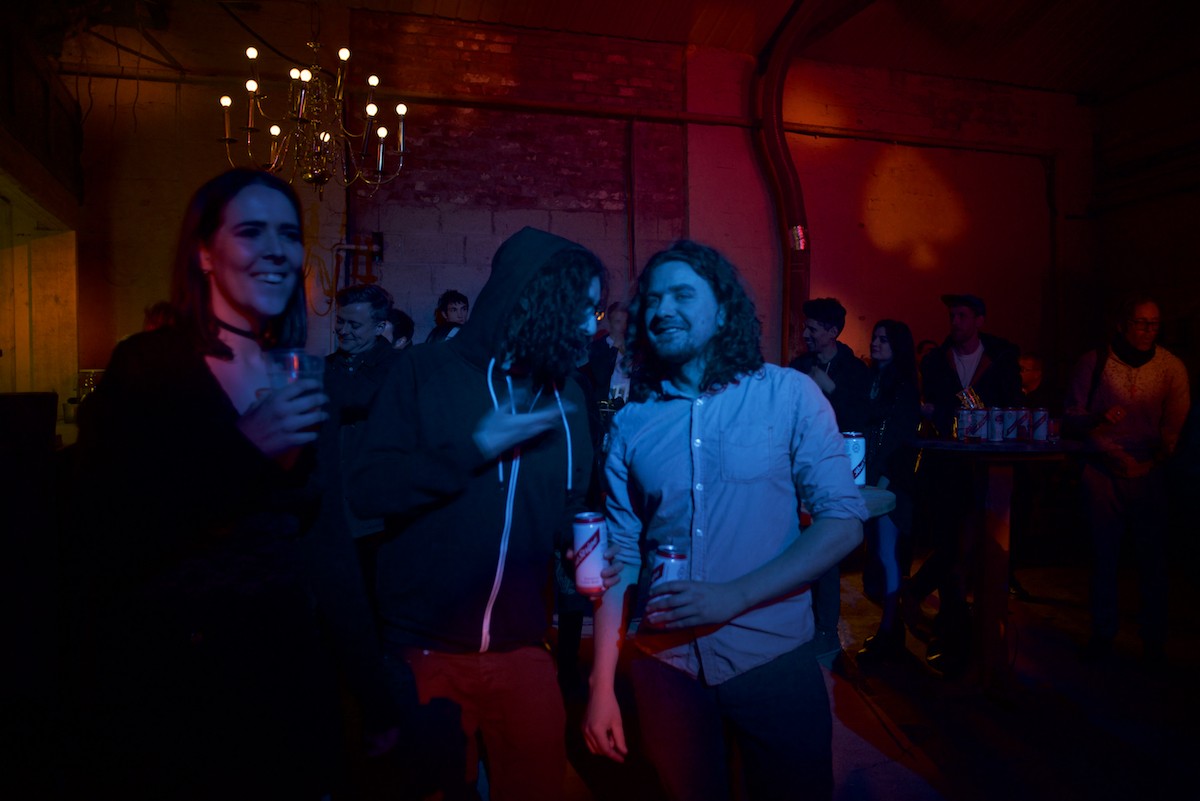 Secret gig at North Shore Troubadour with owner Lynton (right)
